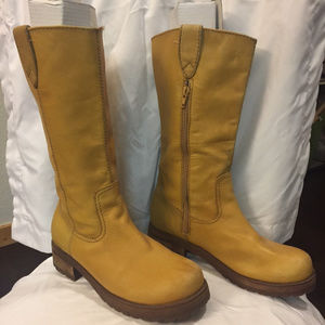 Steve Madden Yellow Leather Boots Size 8.5 Women
